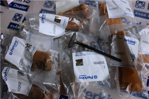 柴油機1206E配件銷售中心油底殼墊、T414441壓縮機、氣門、搖臂軸(1200)